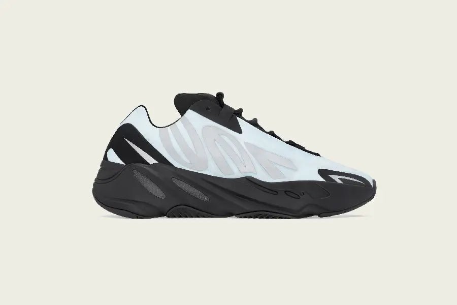 Adidas Yeezy 700 Mnvm - Patta