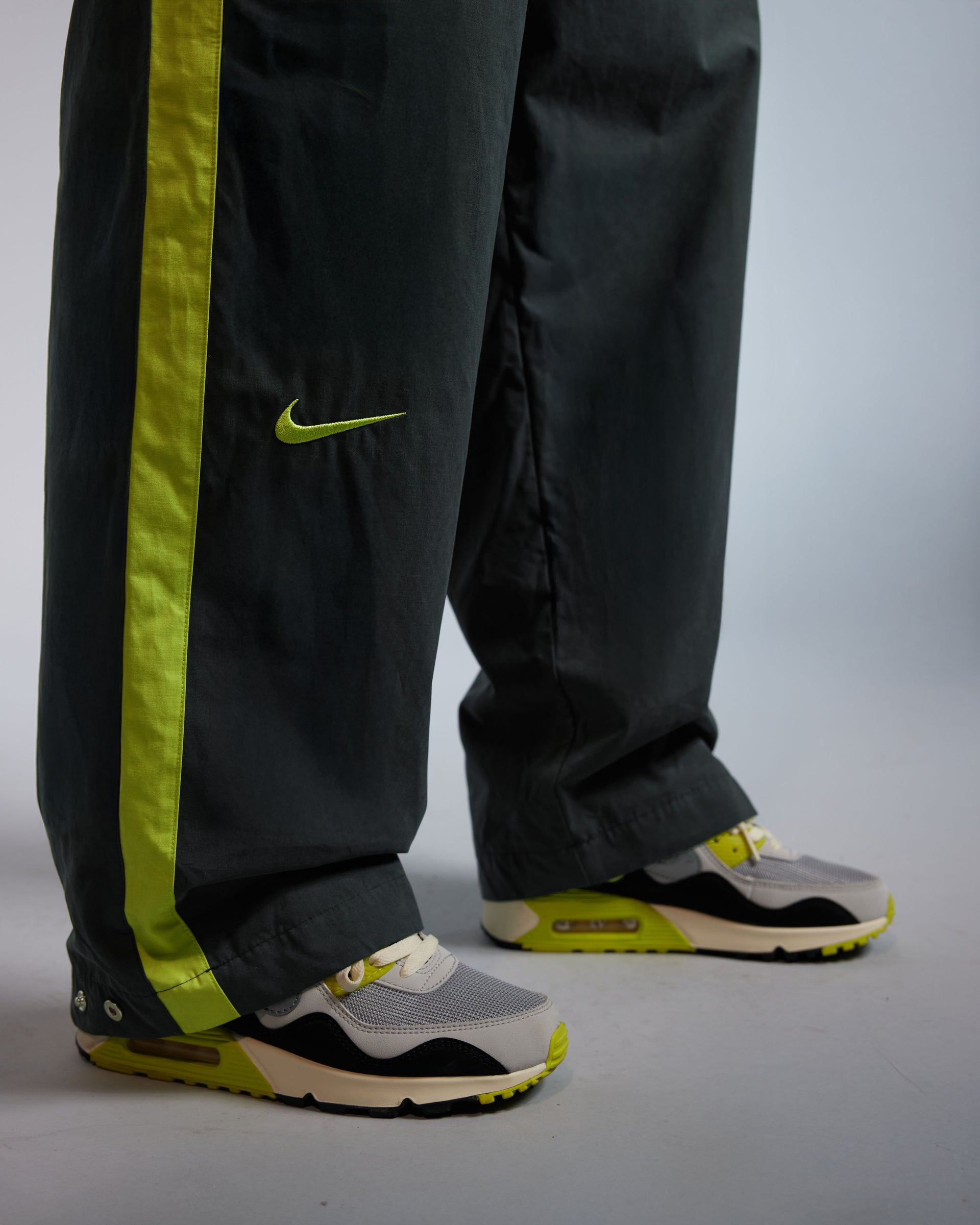 Patta x Nike NRG Track Pant (Black/Cyber)