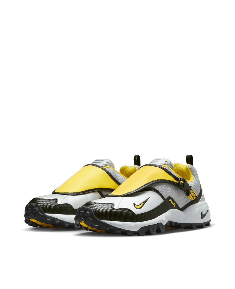 Nike ACG Phassad (Black/Yellow Zest-Metalic Silver)