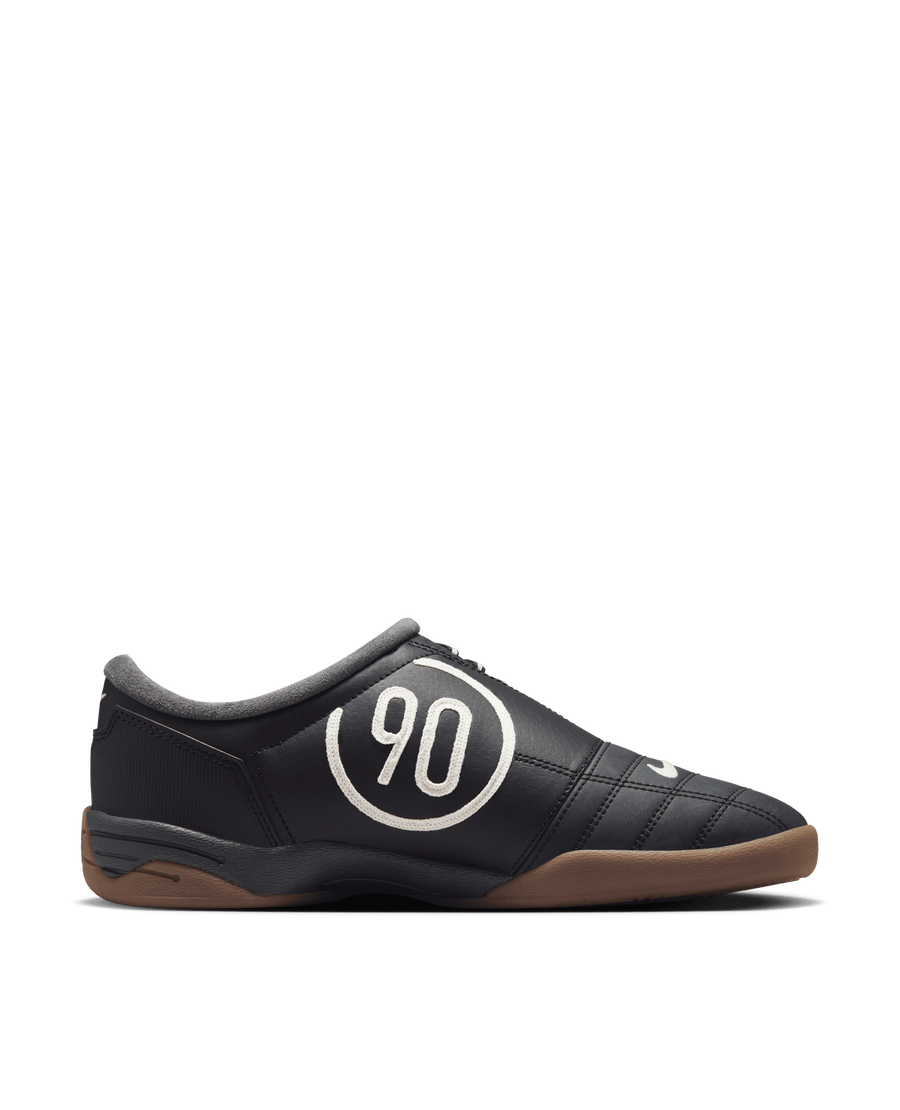 Nike WMNS Total 90 (Black/Coconut Milk-Gum Dark Brown)